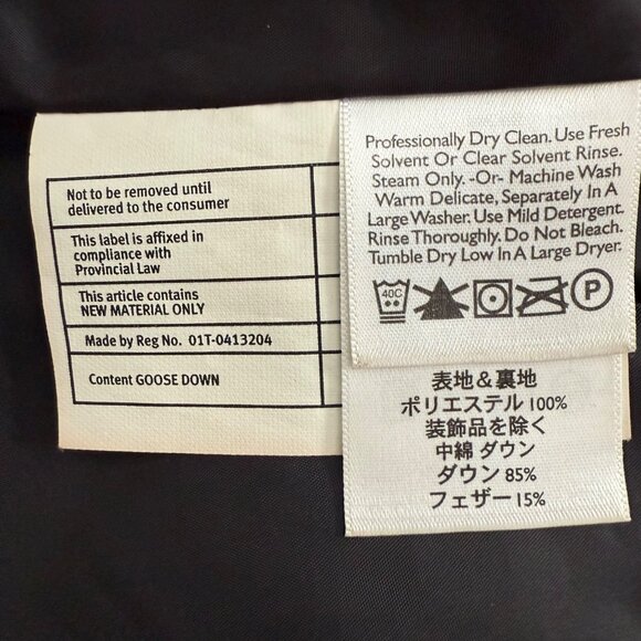 Eddie Bauer Premium Quality Goose Down White/Black Plaid Vest Size Med - Picture 6 of 7